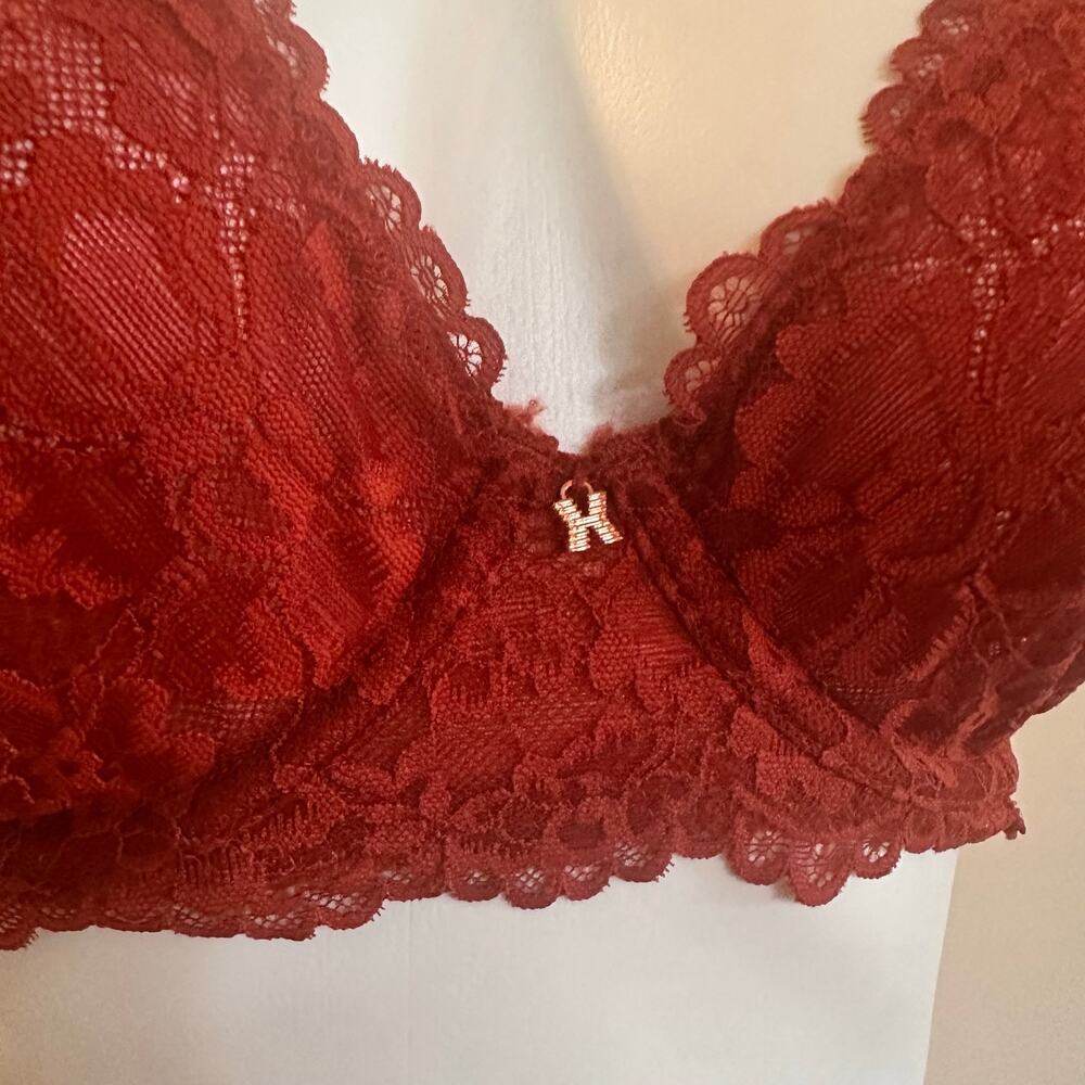 Savage x Fenty Lace Demi Spacer Bra sz 32DDD - Picture 3 of 7